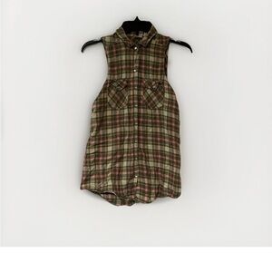 Mudd Vintage Women’s Small Pink/Gray Sleeveless Plaid Cotton Button Vest/Top.